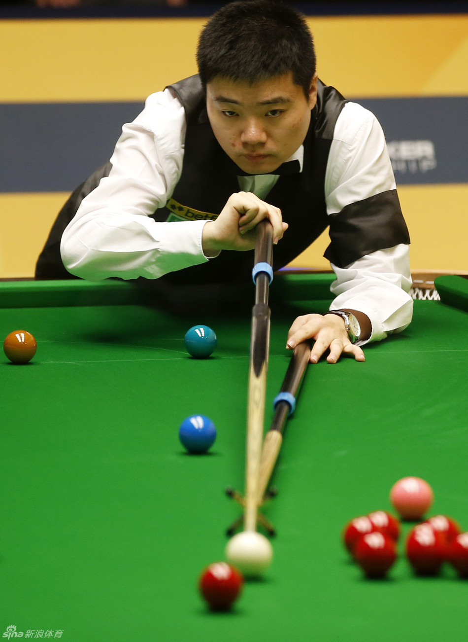 台进行报名 台进行报名